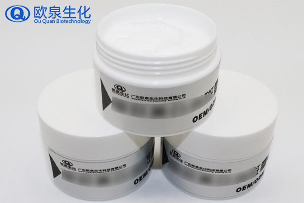 祛斑廠家:導致肌膚長斑的原因有哪些？